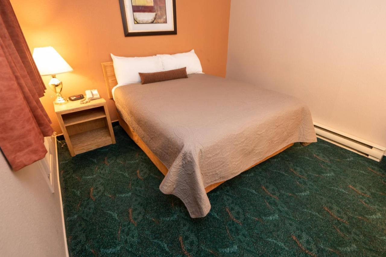 Keystone Motor Inn Brandon Zewnętrze zdjęcie